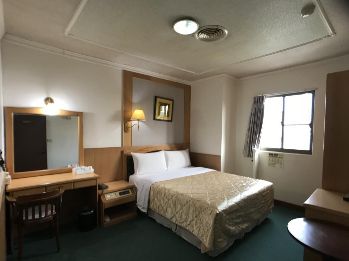 Shiah Yih Hotel Huwei Esterno foto