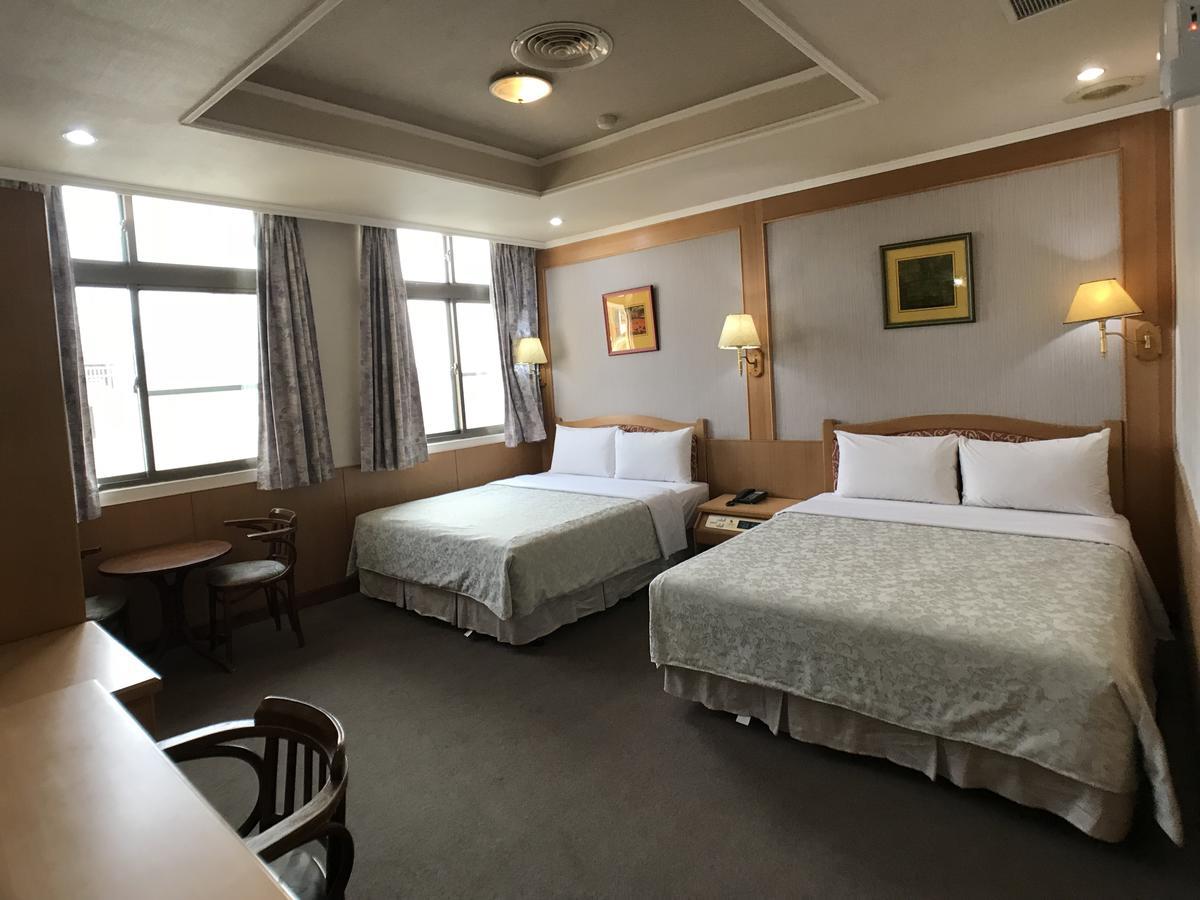 Shiah Yih Hotel Huwei Esterno foto